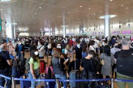 Unexploded Shell Ben Gurion Airport: Tourists bring unexploded shell to Israeli airport