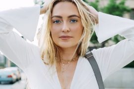 Brandi Cyrus Age, Birthday, Net Worth, Mom, Movies, Siblings