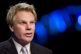 Abercrombie & Fitch: Why Did Mike Jeffries Leave?