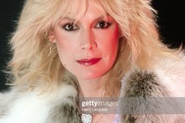 What happened to Sandra Dee after Bobby Darin died?