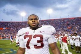 Is Evan Neal good? What grade is Evan Neal? Can Evan Neal play guard?