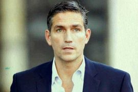 What happened to Jim Caviezel while filming Passion of the Christ?
