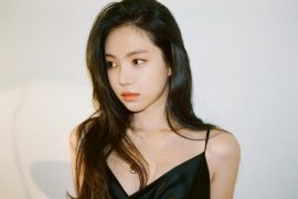 Is Naeun still with Apink? Why did Naeun leave Apink?
