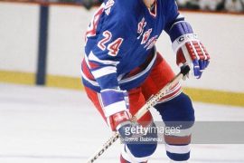 Did Pierre Larouche win a Stanley Cup? Is Pierre Larouche in the Hall of Fame?