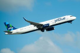 Couple Kicked Off Jetblue Flight