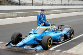 Why did Lowes stop sponsoring Jimmie Johnson?