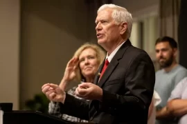 Mo Brooks Wife: Who is Mo Brooks married to?