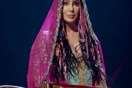 Cher Net Worth, Nationality, Real Name, Young, Movies, Songs
