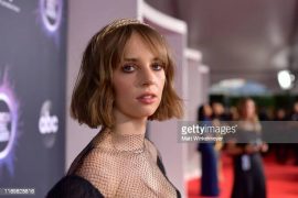 How did Maya Hawke become famous? Is Maya Hawke a singer?