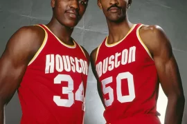 Who was the Twin Towers in basketball?