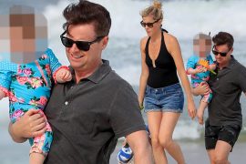 Has Dec got a child?