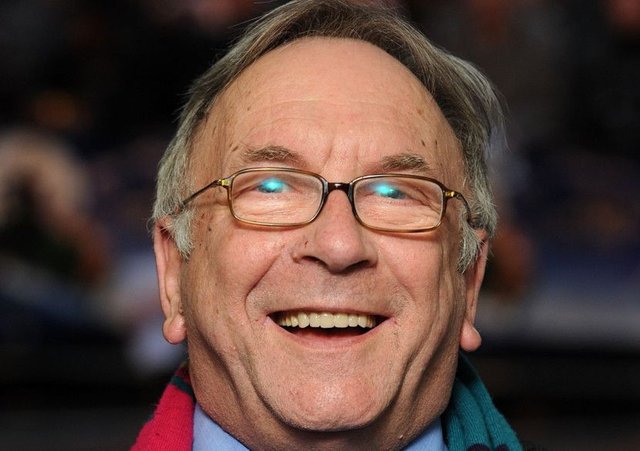 Dennis Waterman
