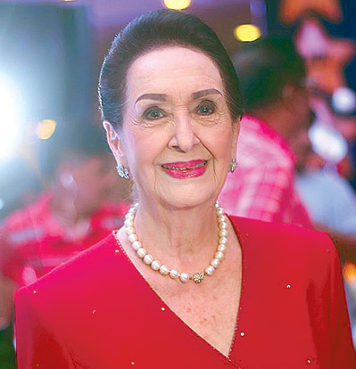 Gloria Romero