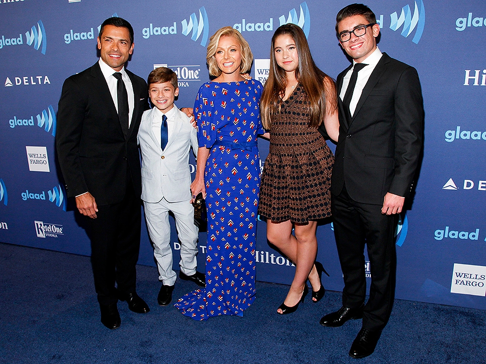 Kelly Ripa and her family