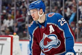 Nathan Mackinnon Height And Weight
