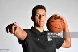 Who did the Warriors pick 2022?