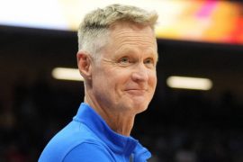 Does Steve Kerr have a son who plays for Arizona?