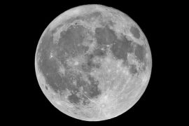 What day is full moon in June 2022?
