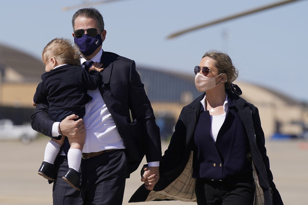 Hunter Biden and his family