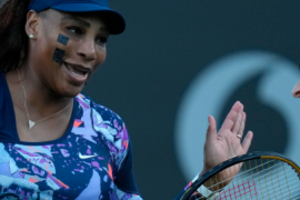 What is on Serena’s face at Wimbledon 2022?