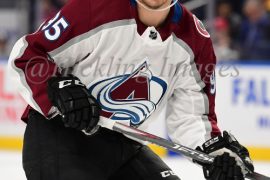 How many goals does Andre burakovsky have? What line is Burakovsky on?