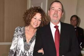 Was Gregory Itzin married?
