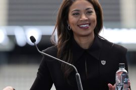 Sandra Douglass Morgan Bio, Wiki, Age, Education, Resume, IG