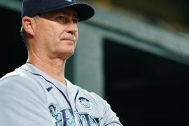 Scott Servais Wiki, Salary, Contract, Record, Pronunciation, Baseball Card, Family