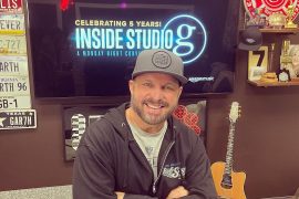 Why did Garth walk out of the Super Bowl? Has Garth Brooks ever done the Super Bowl halftime?