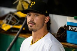 How old is Bryan Reynolds? Where was Bryan Reynolds born?