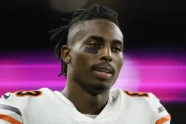 How Old Is Javon Wims? How Tall Is Javon Wims?