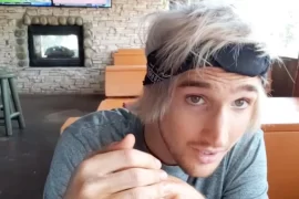 Mitch Jones Age, Height, Parents, Wife, Children
