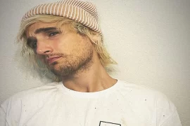 What genre is Mitch Jones? How many subs does Mitch Jones have?