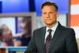 What nationality is Richard Engel?