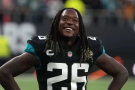Shaquill Griffin Age, Height, Parents, Brother, Wife, Children, Twitter