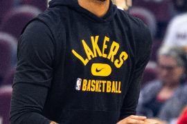 Anthony Davis trade rumors: Is Anthony Davis getting traded?