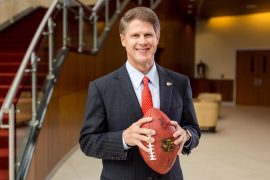 Clark Hunt Height, Bio, Wiki, Age