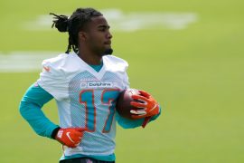Jaylen Waddle College, Fantasy, Stats, Contract, Status