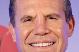Julio César Chávez Stats, Division, Height, Weight, Age, Videos