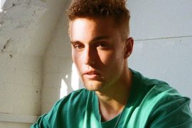 How Much Does Sam Fender Earn? How Many Records Has Sam Fender Sold?