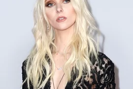 Taylor Momsen Parents: Meet Michael and Collette Momsen