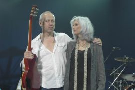 Did Mark Knopfler Have A Relationship With Emmylou Harris?