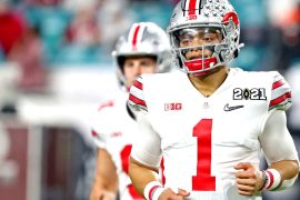 Justin Fields Net Worth, Age, Height
