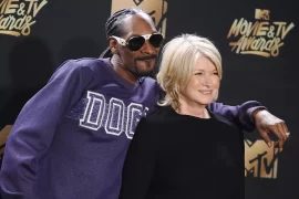 How Close Is Martha Stewart And Snoop Dog