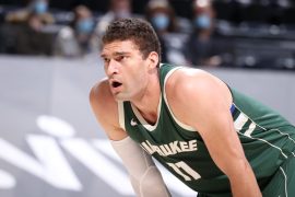 How Long Is Brook Lopez Contract? How Many Doubles Does Brook Lopez Have?
