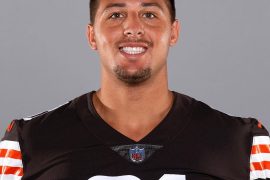 How many drops did Austin Hooper have?