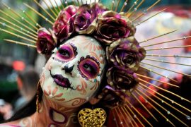 What Are The 5 Traditions Of The Day Of The Dead? What Food Is Eaten On The Day Of The Dead?