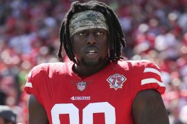 Where did Javon kinlaw attend college? What college did Javon Kinlaw play for?
