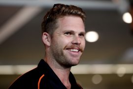 Can Lockie Ferguson bat? What is the age of Lockie Ferguson?