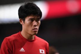 Can Takehiro Tomiyasu speak English? Where was Tomiyasu born?